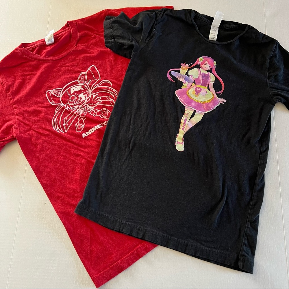 Anime Expo shirt bundle size small